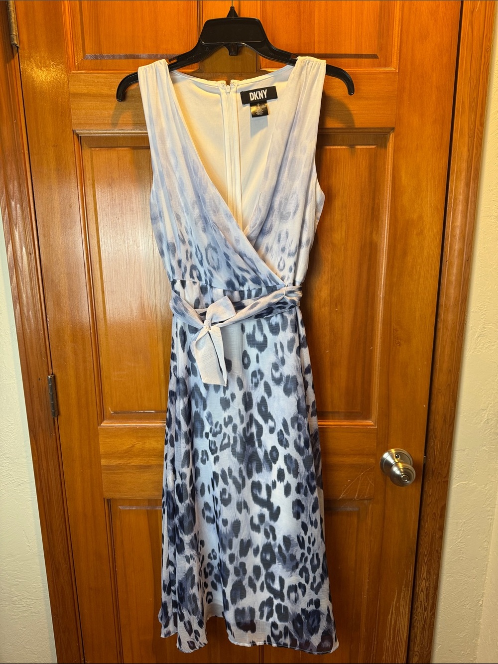 DKNY Blue and White Ombre Leopard Print Wrap Midi Dress Size 6